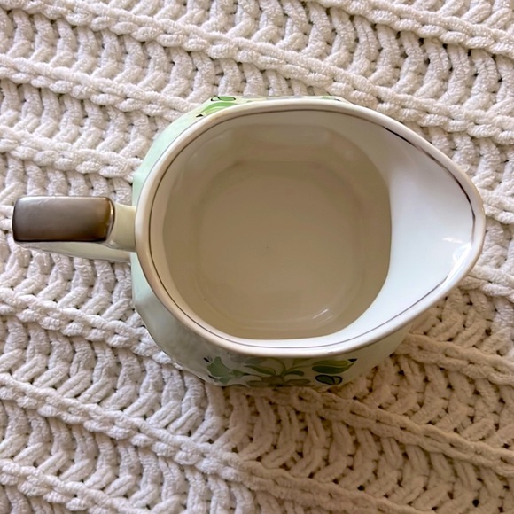 💚Ivory England Floral English Fine China Green Grey Gray Porcelain Creamer💚 - Picture 5 of 7